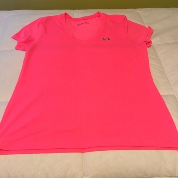 Under Amour tee shirt - Picture 1 of 5